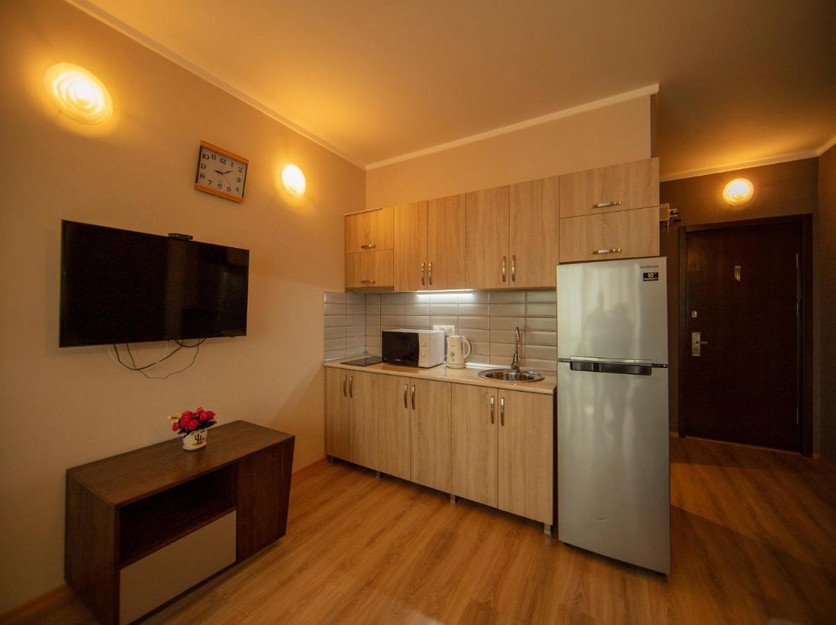 Tower Apartments Batumi Exteriör bild