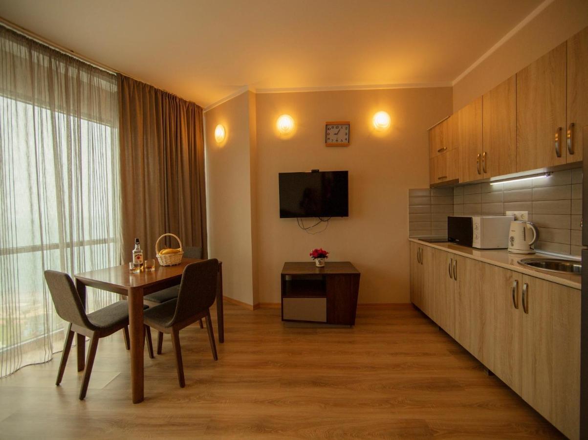 Tower Apartments Batumi Exteriör bild