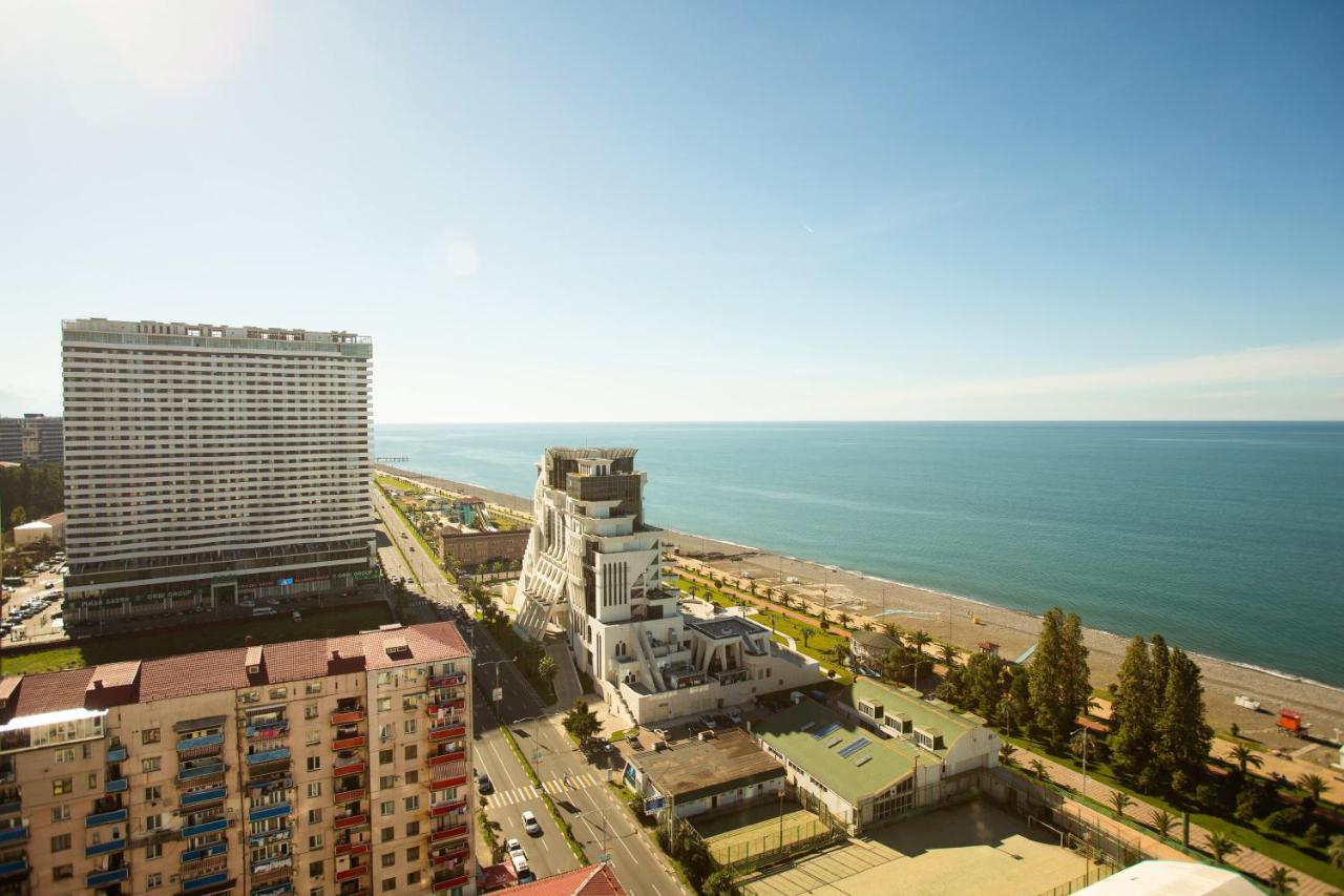 Tower Apartments Batumi Exteriör bild