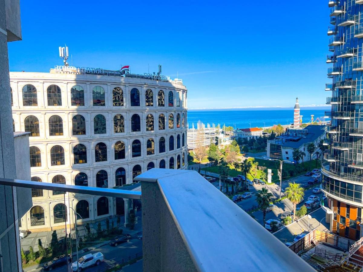 Tower Apartments Batumi Exteriör bild