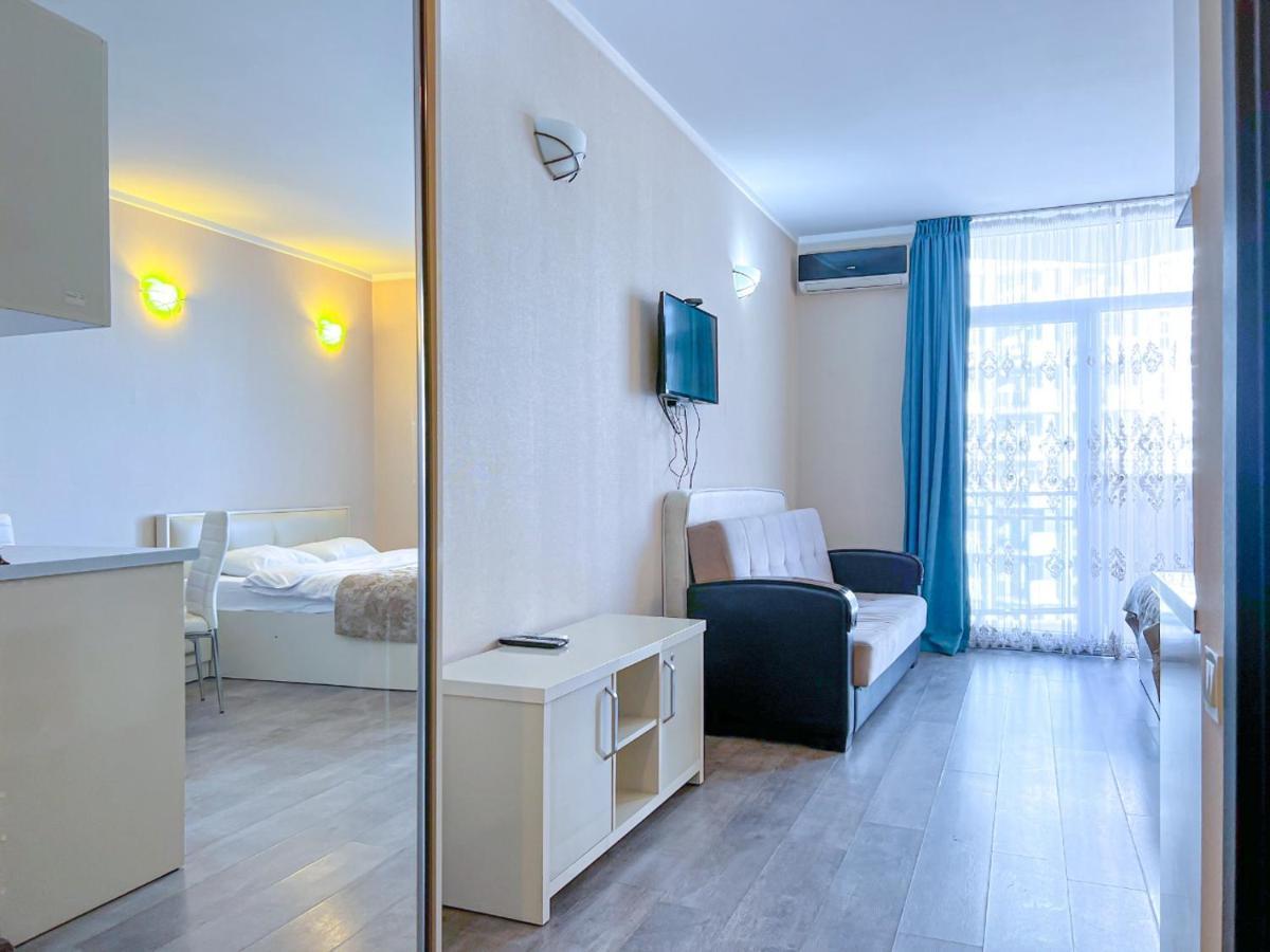 Tower Apartments Batumi Exteriör bild